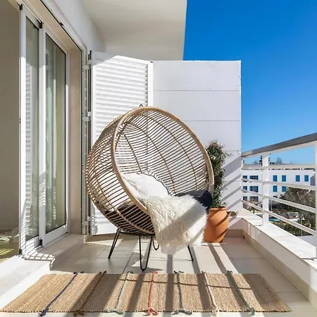 57 Bee Marina - Boutique Hideaway With Pool Lagos