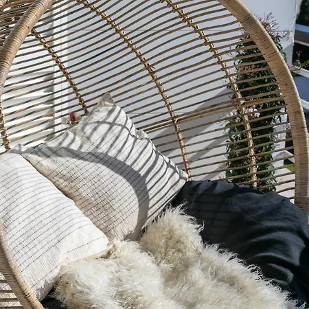 57 Bee Marina - Boutique Hideaway With Pool アパート ラゴス