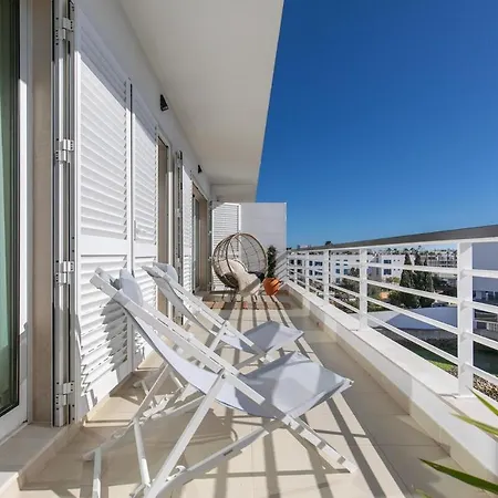 Apartment 57 Bee Marina De Lagos, Boutique Hideaway Near Beach And Old Town *