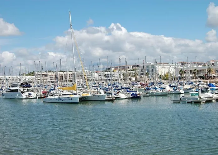 Apartment 57 Bee Marina - Boutique Hideaway With Pool