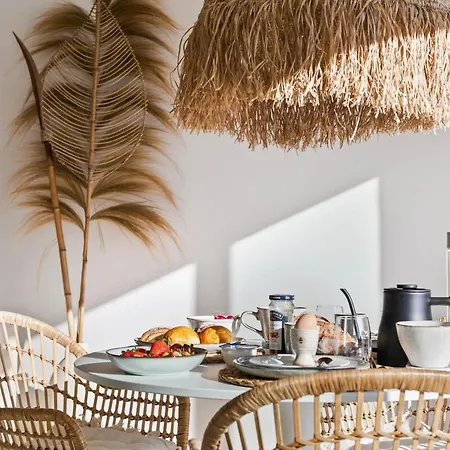 Apartamento 57 Bee Marina - Boutique Hideaway With Pool *