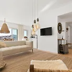 57 Bee Marina - Boutique Hideaway With Pool *